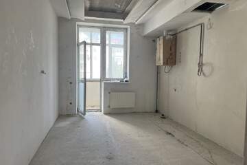 2-к квартира, 83 м², 2/5 эт.