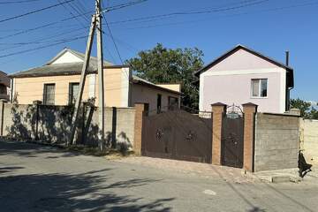 Дом, 220 м², 1 эт.