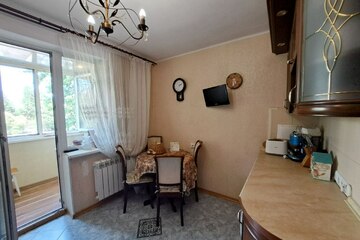 3-к квартира, 72 м², 1/5 эт.