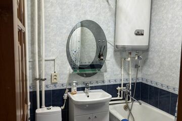 1-к квартира, 40 м², 2/5 эт.